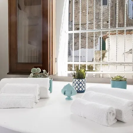 La Rosa Dei Venti - De Vivo Realty